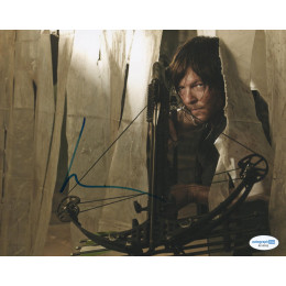 NORMAN REEDUS SIGNED THE WALKING DEAD 8X10 PHOTO (1) ALSO ACOA