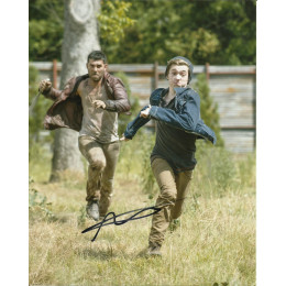 AUSTIN ABRAMS SIGNED THE WALKING DEAD 8X10 PHOTO (1)