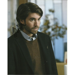 NOAH GALVIN SIGNED THE GOOD DOCTOR 8X10 PHOTO (1)