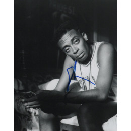 SPIKE LEE SIGNED DO THE RIGHT THING  8X10 PHOTO (1)