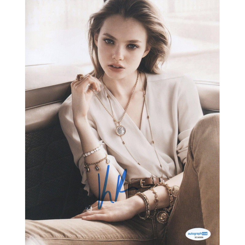 KRISTINE FROSETH SIGNED SEXY 10X8 PHOTO ALSO ACOA CERTIFIED (2)