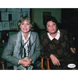 SHARON GLESS AND TYNE DALY SIGNED CAGNEY AND LACEY 10X8 PHOTO ALSO ACOA