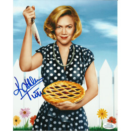 KATHLEEN TURNER SIGNED SERIAL MOM 10X8 PHOTO (2) ALSO ACOA CERTIFIED