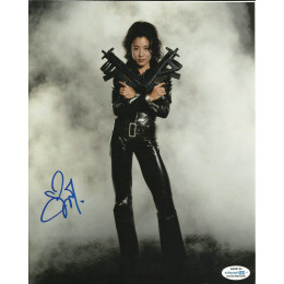 MICHELLE YEOH SIGNED TOMORROW NEVER DIES 10X8 PHOTO (4) ALSO ACOA CERTIFIED