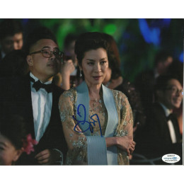 MICHELLE YEOH SIGNED TOMORROW NEVER DIES 10X8 PHOTO (5) ALSO ACOA CERTIFIED
