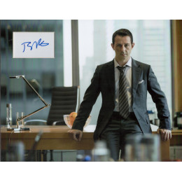 JEREMY STRONG SIGNED 14X11 SUCCESSION SMALL PHOTO MOUNT (1)