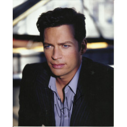 HARRY CONNICK JR SIGNED 10X8 PHOTO (1)