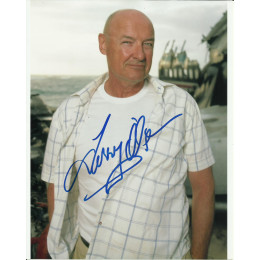 TERRY O'QUINN SIGNED LOST 8X10 PHOTO (1)