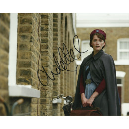 CHARLOTTE RITCHIE SIGNED CALL THE MIDWIFE 10X8 PHOTO (1)