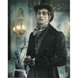 DOUGLAS BOOTH SIGNED GREAT EXPECTATIONS 8X10 PHOTO