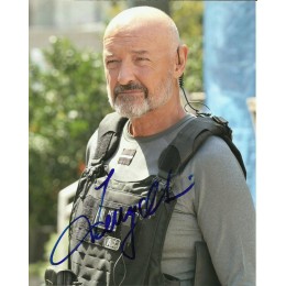 TERRY O'QUINN SIGNED HAWAII FIVE-0 8X10 PHOTO (1)