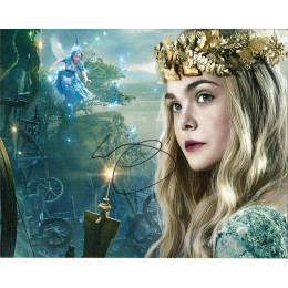 ELLE FANNING  SIGNED MALEFICENT 10X8 PHOTO (3)