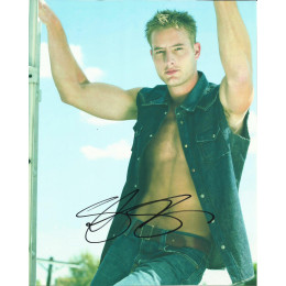 JUSTIN HARTLEY SIGNED COOL 8X10 PHOTO (5)