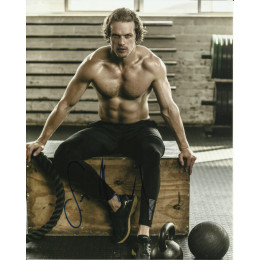 SAM HEUGHAN SIGNED TOPLESS 8X10 PHOTO (2)