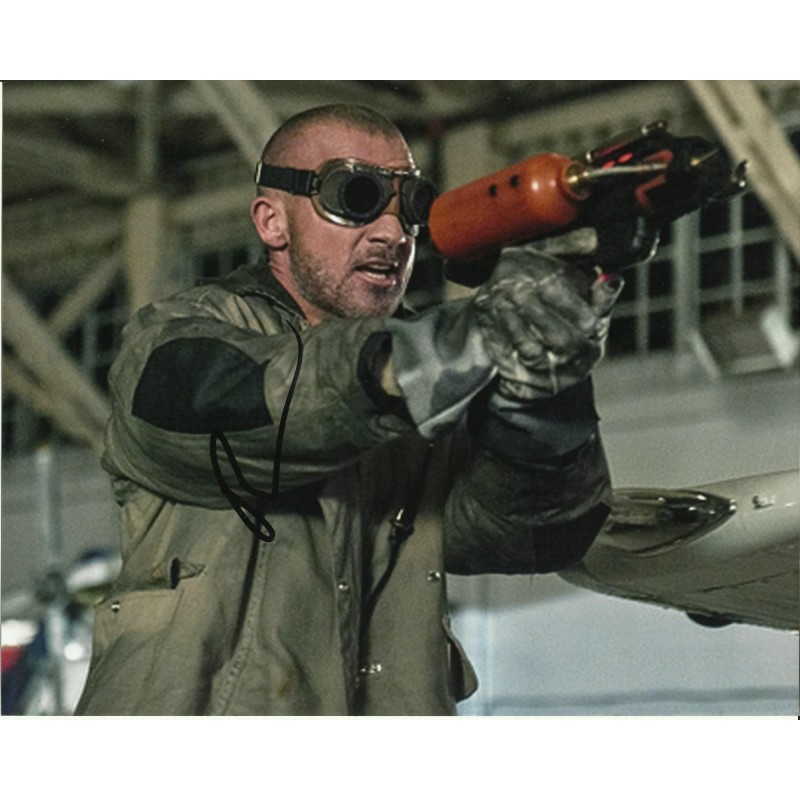 DOMINIC PURCELL SIGNED LEGENDS OF TOMORROW 8X10 PHOTO (2)