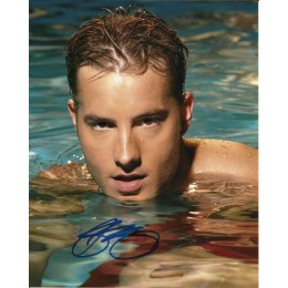 JUSTIN HARTLEY SIGNED COOL 8X10 PHOTO (2)