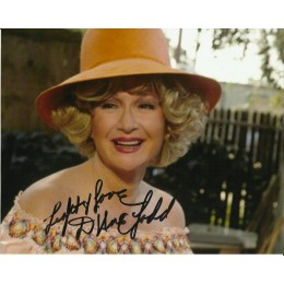 DIANE LADD SIGNED YOUNG 10X8 PHOTO (1)