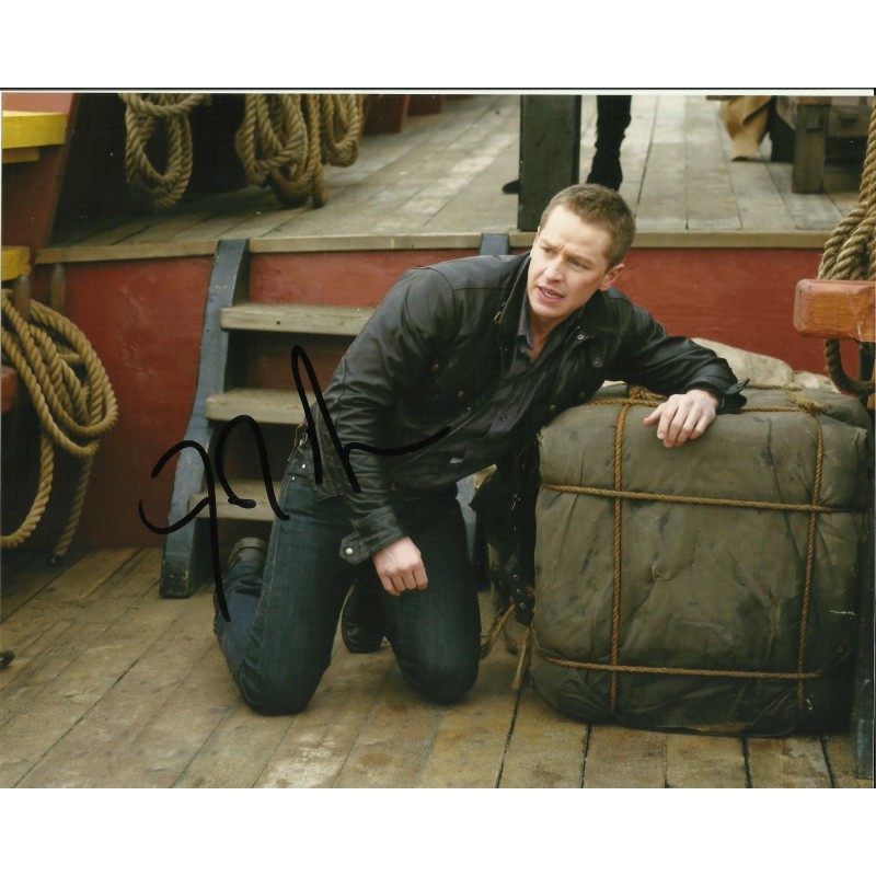 JOSH DALLAS SIGNED ONCE UPON A TIME 8X10 PHOTO (7)