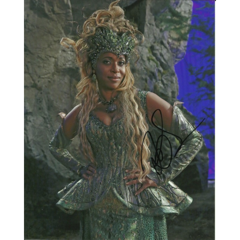 MERRIN DUNGEY SIGNED ONCE UPON A TIME 10X8 PHOTO (1)
