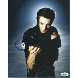 JEREMY RENNER SIGNED SWAT 8X10 PHOTO  ALSO ACOA CERTIFIED