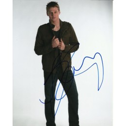 ZACH ROERIG SIGNED COOL 8X10 PHOTO (2)
