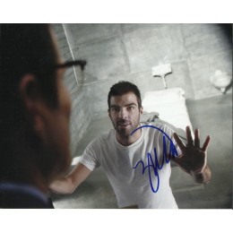 ZACHARY QUINTO SIGNED HEROES 8X10 PHOTO (3)