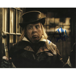 TIMOTHY SPALL SIGNED OLIVER TWIST 8X10 PHOTO (2)