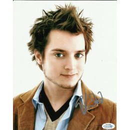 ELIJAH WOOD SIGNED COOL 8X10 PHOTO (1) ALSO ACOA CERTIFIED