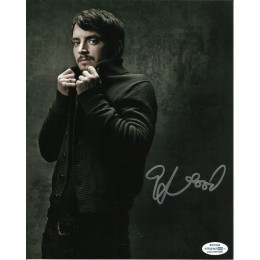 ELIJAH WOOD SIGNED COOL 8X10 PHOTO (6) ALSO ACOA CERTIFIED