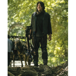 NORMAN REEDUS SIGNED THE WALKING DEAD 8X10 PHOTO (1)