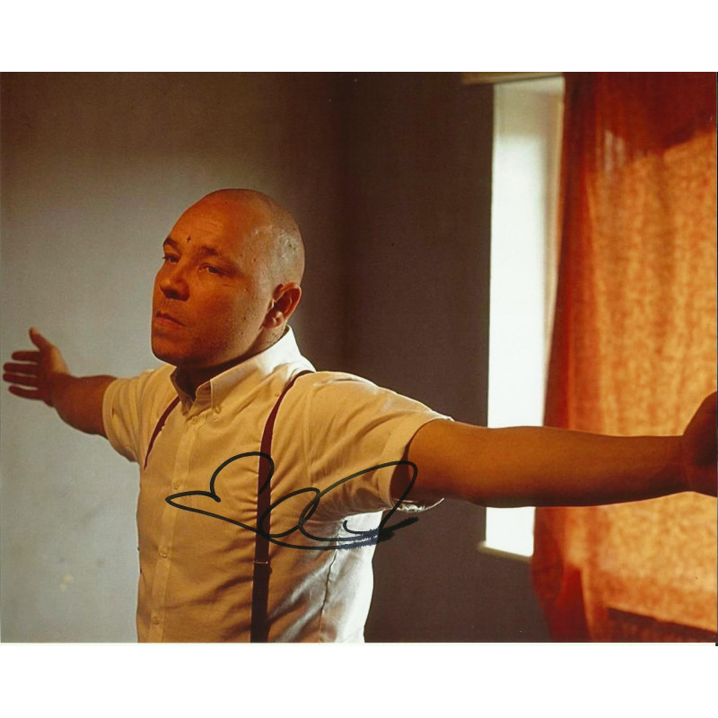 STEPHEN GRAHAM SIGNED THIS IS ENGLAND 8X10 PHOTO (1)
