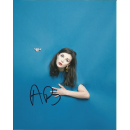 AISLING BEA SIGNED SEXY 8X10 PHOTO (3) 