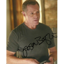 JASON BEGHE SIGNED CHICAGO PD 8X10 PHOTO (2)